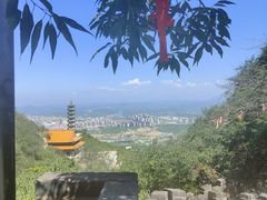 -鸡鸣山旅游风景区