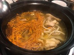 -东椰·海南椰子鸡火锅(朝阳门店)