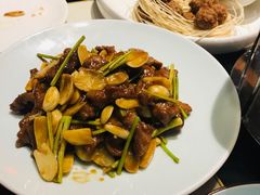 小炒肉-京味斋·北京烤鸭(华威桥北工大店)