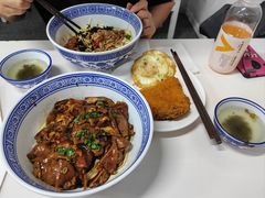 -沪西老弄堂面馆(定西路店)