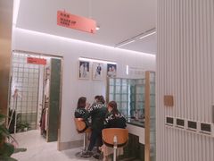 -海马体照相馆(环贸iapm大师爱情店)