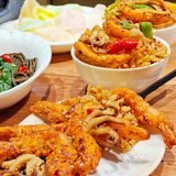 巴掌大的干锅虾好好吃