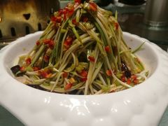 -哈啾嗨·新概念蒙餐(红星新城店)