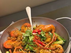 -大头虾越式风味餐厅(光明广场店)