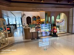 -泡泡玛特POPMART(苏州诚品生活店)