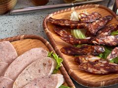 -阿婆情腊排骨火锅(金虹路店)