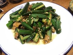 -方国老头包子·39年威海本地老字号•小船海鲜疙瘩汤