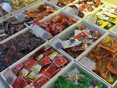 -来伊份(星湖街店)