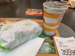 -麦当劳(宁波火车高铁站店)