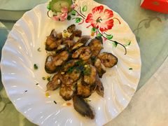 -东豪园林海鲜酒家(南港路辅路店)