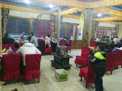 -银同牦牛肉火锅