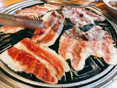 -唯成•韩国炭火烤肉 유성고기