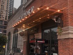 -埠口精酿夜景餐酒吧· BREWPORT BISTRO(长嘉汇重庆之眼店)