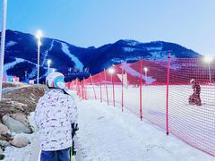 -鳌山滑雪度假区