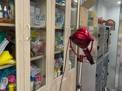 -宠颐生中康贝怡动物医院