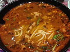 -香巴拉云南餐厅(华莱坞店)