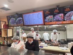 -闫家驴肉老店(华电一校店)
