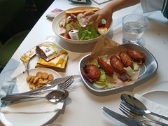 -芳草地西式融合餐厅(回龙窝店)