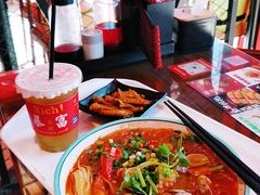-何记花甲(海岸城旗舰店)