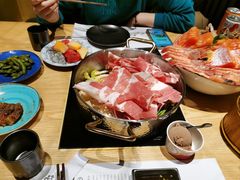 -枝魯枝魯自助料理