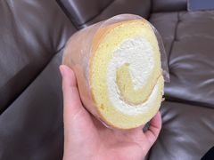 -顶东面包花园·生日蛋糕(世博店)