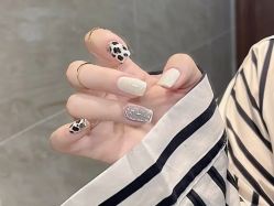 -悦指间美甲美睫