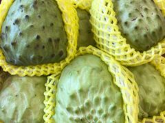 -三亚新鸿港水果一级批发市场