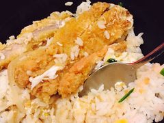 -玛格萝妮(汇智国际商业中心店)