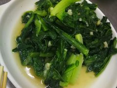 -兴记菜馆