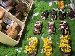 -菌自由丨野生菌火锅特色庭院餐厅(丽江古城店)