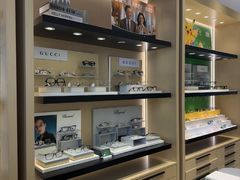 -博士眼镜(罗湖喜荟城店)