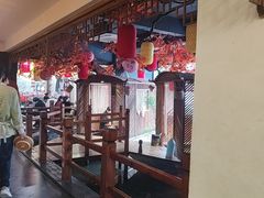 -德彪酒馆围炉串串