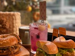 -Catch Bagel(芳草地店)