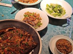 -呷湘厨·鱼汤捞饭·剁椒鱼头·辣椒炒肉(国家会展中心店)