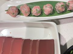 -海底捞火锅鲜切牛肉主题店(长寿路店)