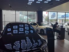 -奔驰波士福达(石景山店)