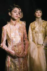 -Renee芮亦婚纱(原丽莎)