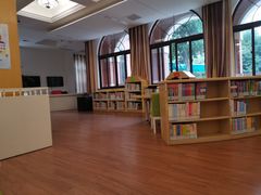 -静安区少年儿童图书馆(康定东路)