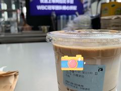 冰生椰拿铁-瑞幸咖啡(未来国际大厦店)