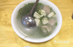 Double Meatball Seaweed Soup
