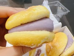 -鲍师傅糕点(百盛西南商都店)