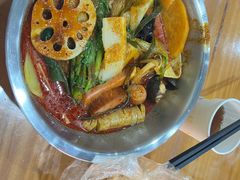 -风情居麻辣烫总店