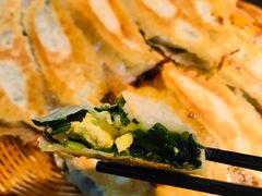 -阿洪锅贴王(小吃城店)