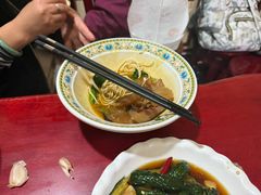 -金杨拉面王小吃面馆·牛三宝面·红烧牛肉粉