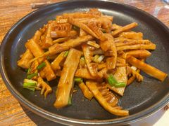 -中8楼风尚云南菜(颐堤港店)