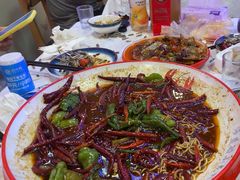 -海盗船. 龙虾烧烤. 酒馆
