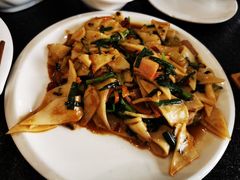 -喜洲翰林餐厅(董家百年老宅店)