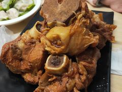 -关东小磨东北菜(上海长风大悦城店)