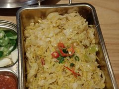 -青瓦餐厅·生鱼片·韩园烤肉(西塔店)