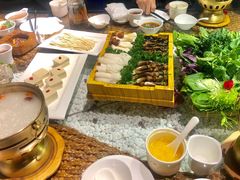 -慢丽江·云南野生菌土鸡锅(西山店)